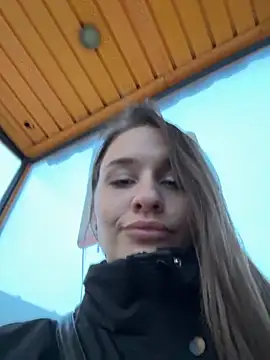 KishaMur Chat XXX in diretta