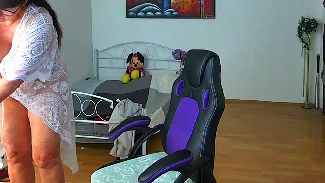 Pokazy przed kamerką – Sylly