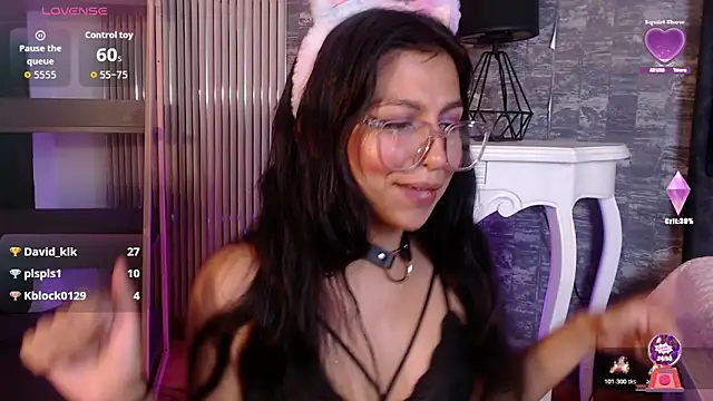 Keila_Fg's Live XXX Chat