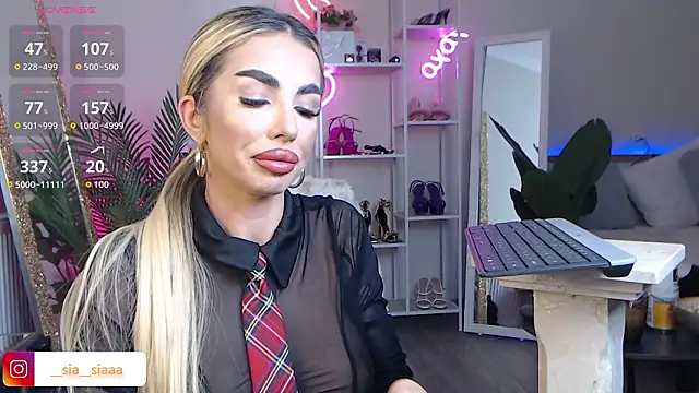 ArianaArianna Adlı Modelin Web Kamerası Şovu