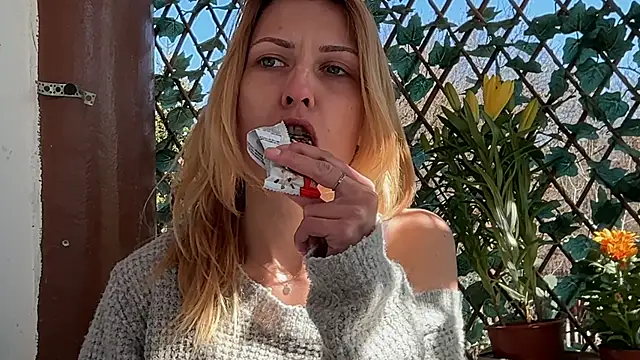 karo123421 – Live XXX-chat