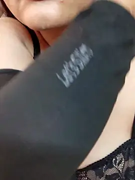 Chat +18 de angel_monika ao vivo