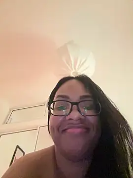 Chaniita লাইভ XXX চ্যাট