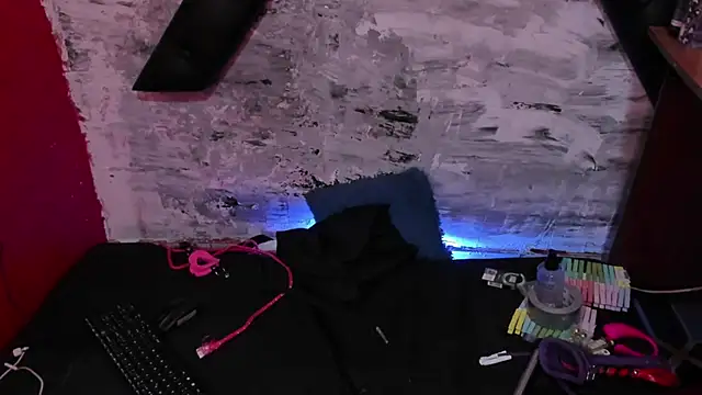 Charlotte_Bms7's Webcam Show