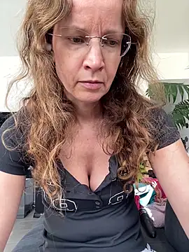 Chat XXX en directo de AnnikaRose