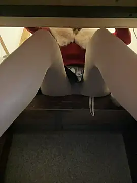 Онлайн чат XXX littleqiu