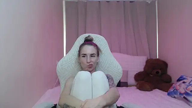 DeboraHorny: онлайн-секс-чат