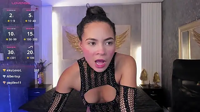 Chat +18 de ariaa_belle ao vivo