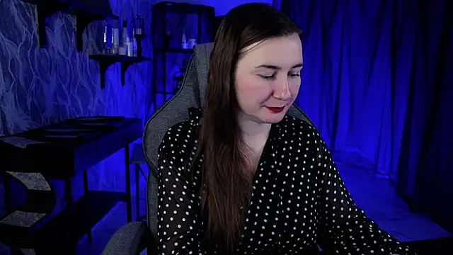 Golden_Dragon Show in webcam