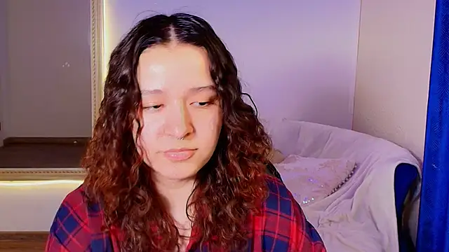 _M1ra_ Show in webcam