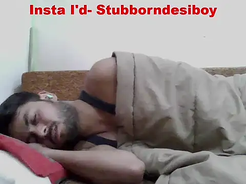 Stubborndesiboy Adlı Modelin Canlı XXX Sohbeti