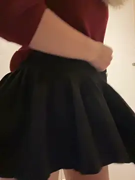 littleqiu: απευθείας συνομιλία ΧΧΧ