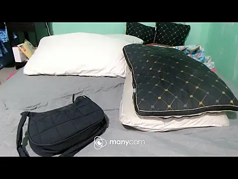 WantedSexslaves' Webcam Show