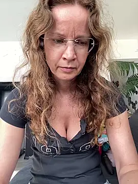 AnnikaRose's Live XXX Chat