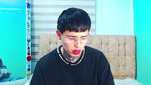 Živý XXX chat _justinmoon2