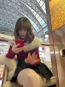 littleqiu 在線直播表演