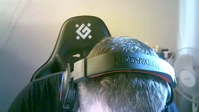 SirAbuser Show in webcam