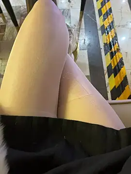 littleqiu: απευθείας συνομιλία ΧΧΧ