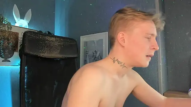 AlexxSweet live XXX chat