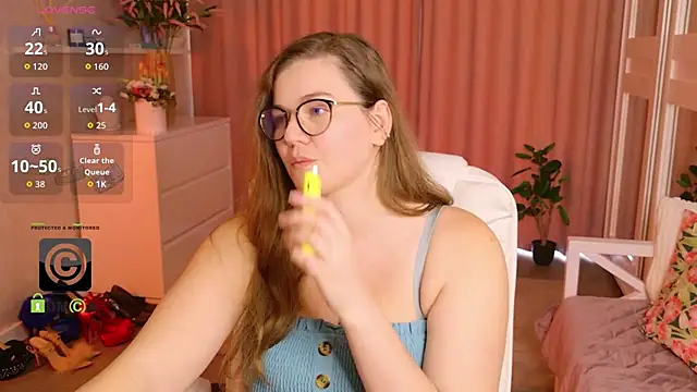 Chat +18 de KellyKleine ao vivo