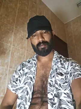 Bigkannan: απευθείας συνομιλία ΧΧΧ