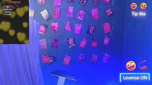 Czat XXX na żywo – Violla_My