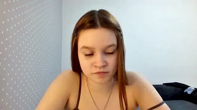 AmmymiaのライブXXXチャット