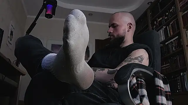 FindomJason: διαδικτυακό σόου στην κάμερα