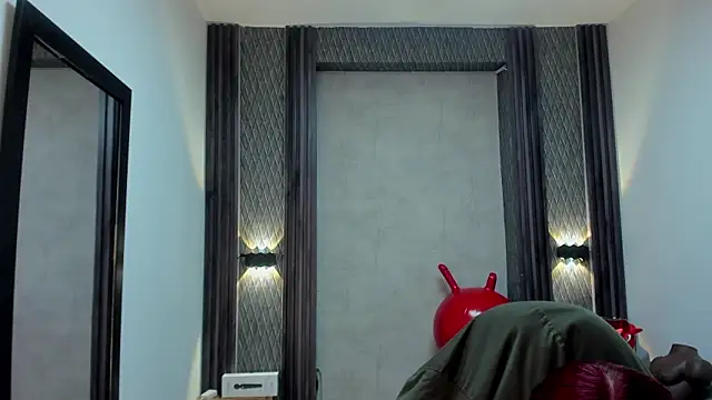 Chat +18 de selene_red_ ao vivo