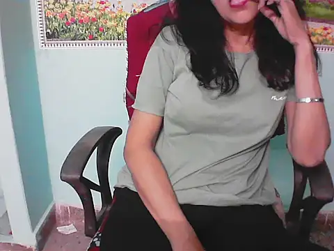 Lovely_bhabhi143's Webcam Show