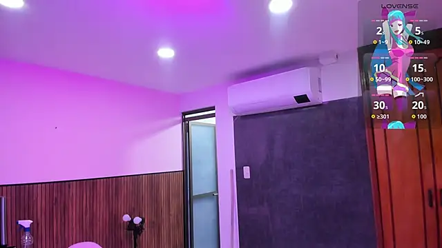 dalia_roses élő XXX-chatje