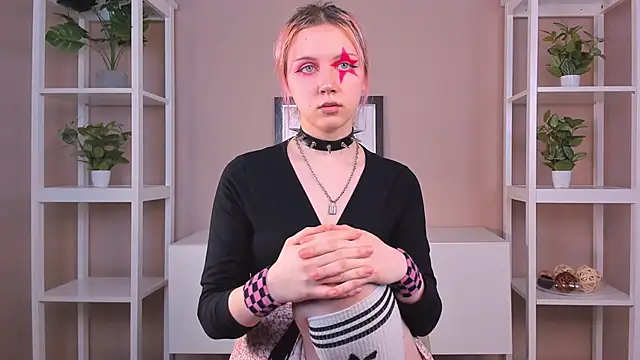 LinMagpuri's Webcam Show