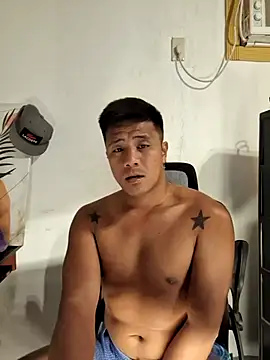 Felix_Ashern Webbikameraesitys