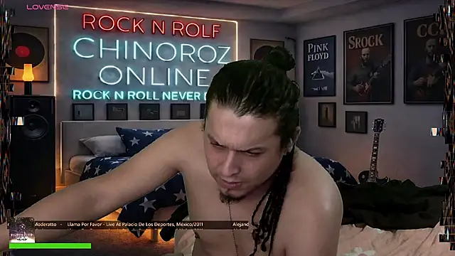 chino_roz élő XXX-chatje