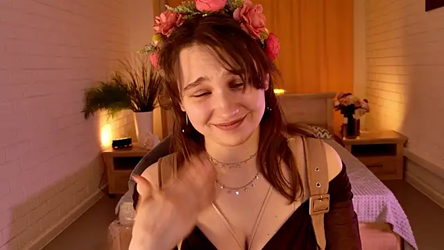 TessaMill 现场XXX聊天