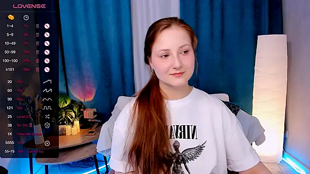 velvet_cherry_: онлайн-секс-чат