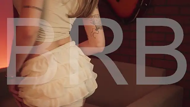 EllieCutes Chat XXX in diretta