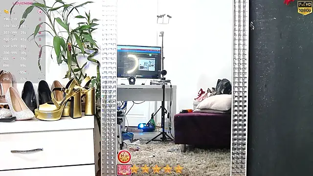 MiraPleasure_: онлайн-секс-чат