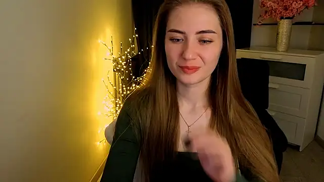 Alice_Chain Chat XXX in diretta