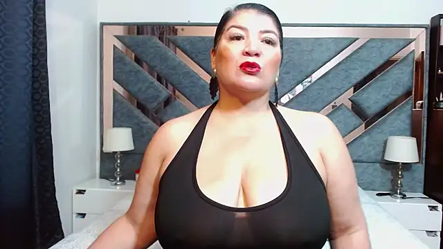 XXX chat uživo modela KarlaTesg