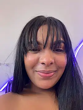 MIAROGGERSS Pertunjukan Webcam