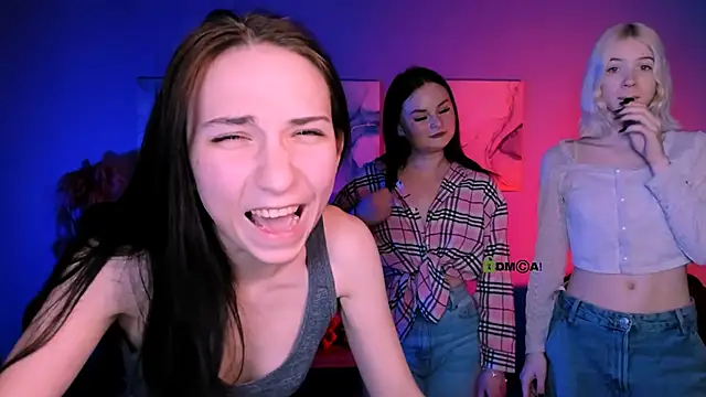 XXX chat uživo modela miss_courtney_