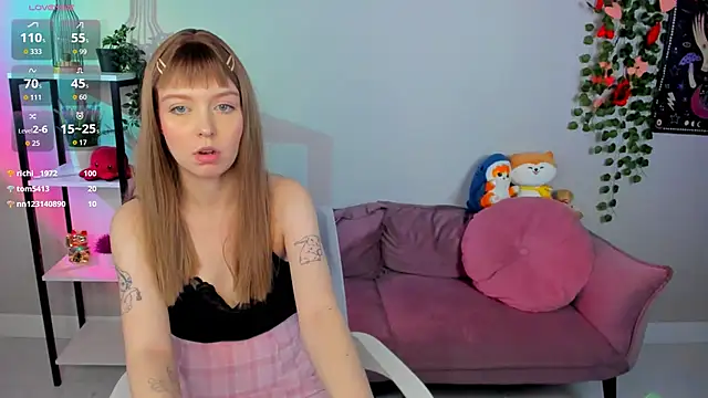 romance_with_dina élő XXX-chatje