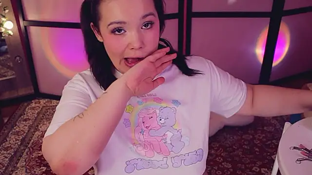 Chery_Lady22 webkamerás műsora