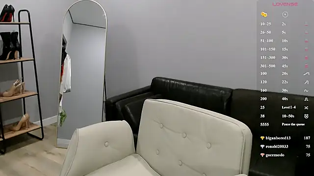 Chatroom XXX en direct de Ella_Sea