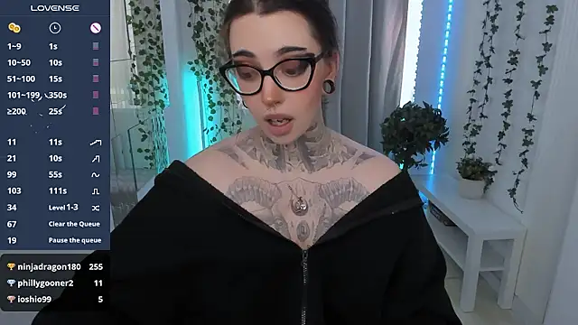 Dixi_Pixi_ Chat XXX live