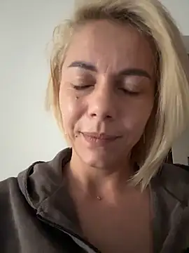 tanyagrey's Live XXX Chat