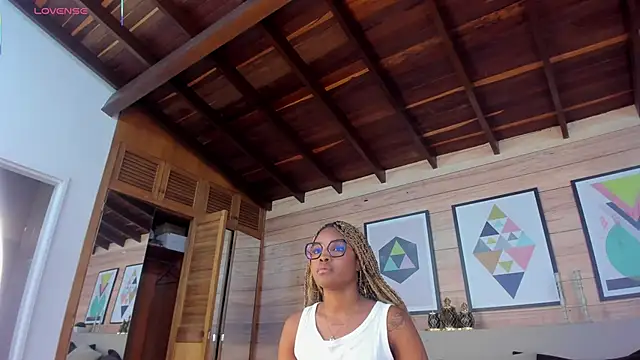 AriaFoster's Live XXX Chat