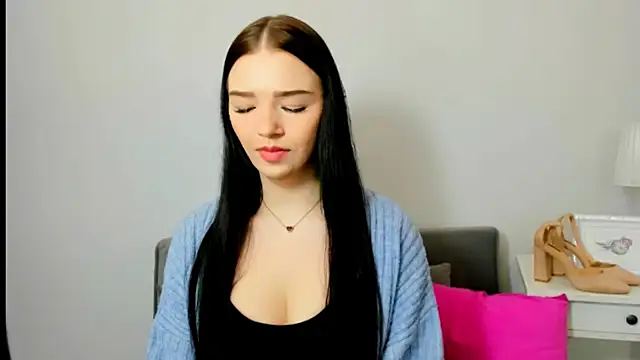 AvaTasty69: онлайн-секс-чат