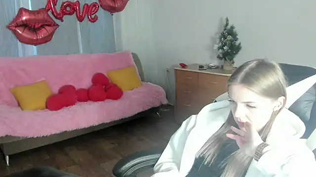 HitGyrl: онлайн-секс-чат